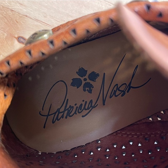 Patricia Nash Women's Sabrina Ankle Boot - Picture 12 of 13